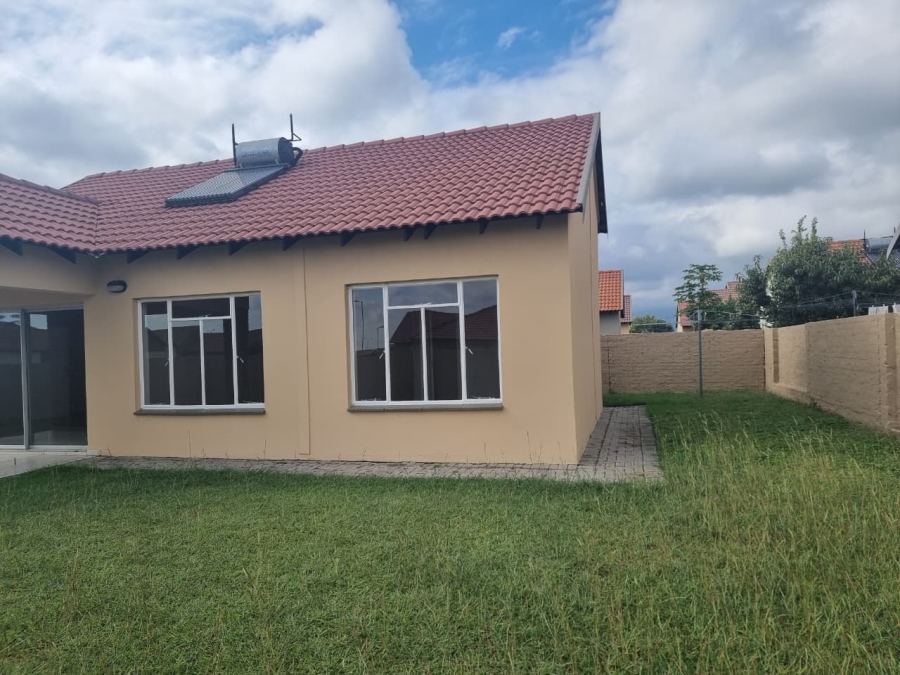 3 Bedroom Property for Sale in Waterkloof Hill Estate North West